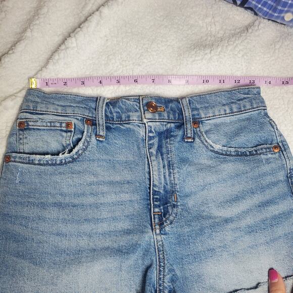 J.Crew Denim High-Rise Women's Size 25 Light Wash Jean Shorts Style AV425 Denim - Picture 9 of 14